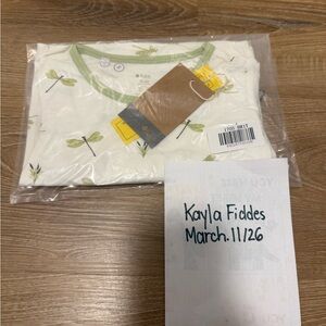 Kyte BABY White Short Sleeve and Shorts Pajama Set with Green Dragonfly Print